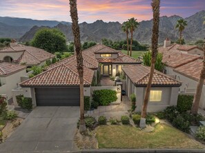 Exterior - Nicklaus Private PGA WEST- Double Fairway/Santa Rosa Views, 4 Ensuite Full Baths! (La Quinta)