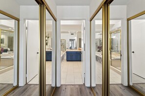 Spa - Nicklaus Private PGA WEST- Double Fairway/Santa Rosa Views, 4 Ensuite Full Baths! (La Quinta)