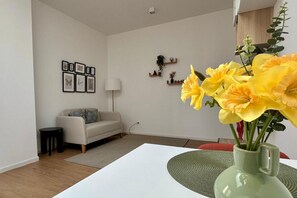 Living area - GuestHost - Ripamonti Vigentino Apartment Milano (Milan)