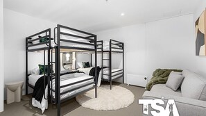 3 dormitorios y ropa de cama