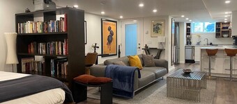 The unit is centrally located and close walk  to the subway.