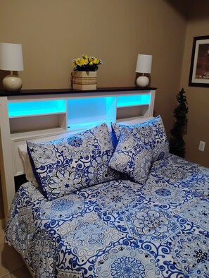 1 bedroom, internet, bed sheets