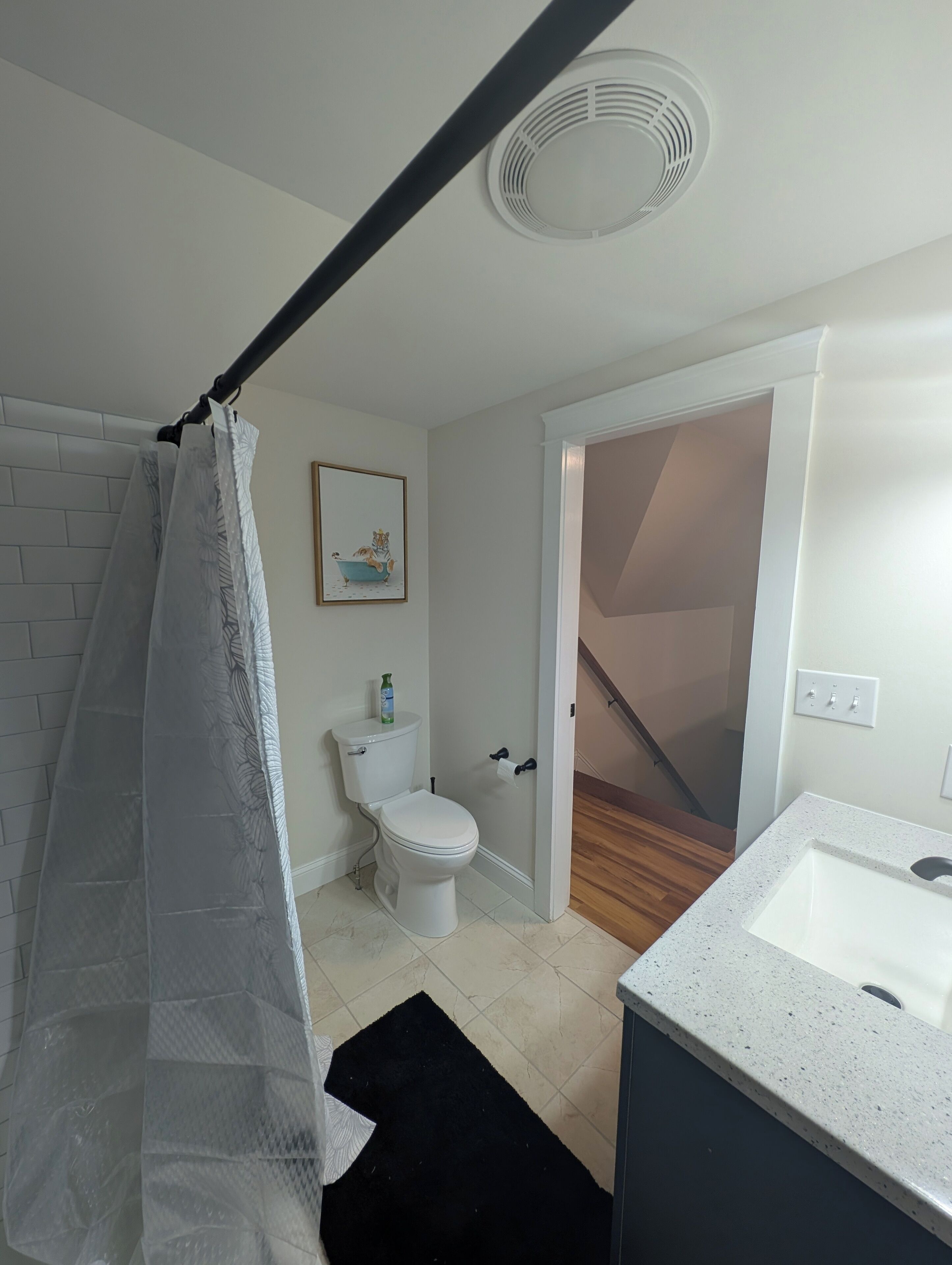 Dusche, Handtücher, Seife, Toilettenpapier