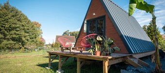 Chalet 'Le Barbu - Coarraze' with Private Terrace, Wi-Fi and Air Conditioning