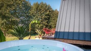 Idromassaggio all'aperto