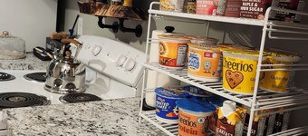 Comfort Time after time in Fayetteville Tennessee. 3-bedroom pet friendly apt.