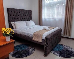 1 bedroom, internet, bed sheets - Perfect Palm Condos-P2 (Nakuru)