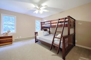 2 bedrooms, free WiFi, bed sheets