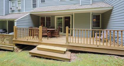 Jiminy Peak Slopeside Getaway âą Ski & Adventure