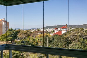 Interior - 400m from Jurerê Beach | Smart TV 50" #JA39 (Florianópolis)