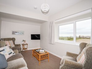 Living area - Ceiriad - 9 Ty'n Don (Pwllheli)