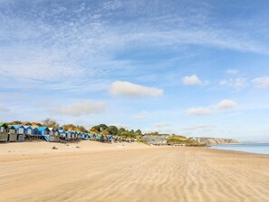 Beach nearby - Rhiw - 1 Ty'n Don (Pwllheli)