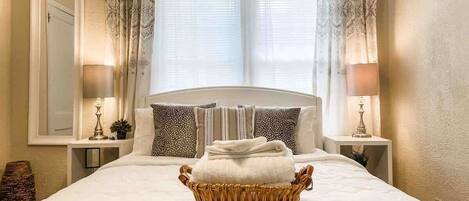 1 chambre, fer et planche Ă repasser, Wi-Fi, literie fournie