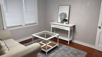 Televisio, työhuone