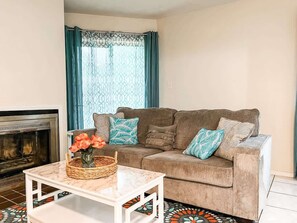 Televisio, työhuone