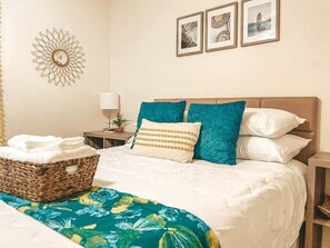 2 bedrooms, iron/ironing board, WiFi, bed sheets