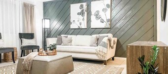 Serene, Private Two Bedroom Townhouse in East TLH