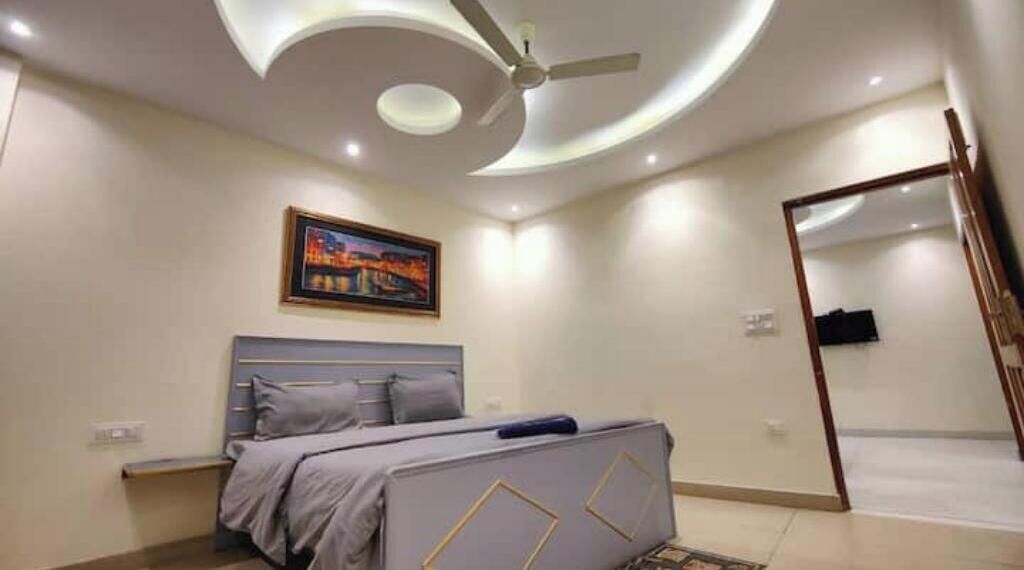 2 soveværelser, internetforbindelse, sengetøj