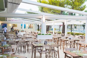 Ristorazione all'aperto
