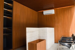Massage đá nóng, massage mô sâu, massage tiền sản