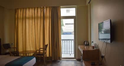Hotel Metteyye Residency