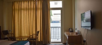 Hotel Metteyye Residency