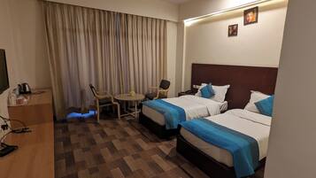Superior Double or Twin Room, Private Bathroom, Garden View