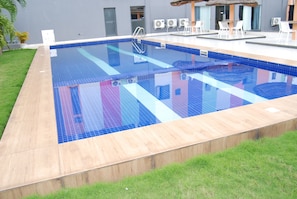 Piscina a l'aire lliure