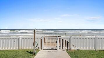 Condo, Multiple Beds (Point East 320) | Property grounds