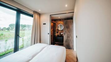 منزل | 8 عدّة غرف نوم وملاءات أسرّة