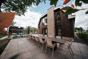 House | Balcony - Beautiful Holiday Home in Waarland (Waarland)