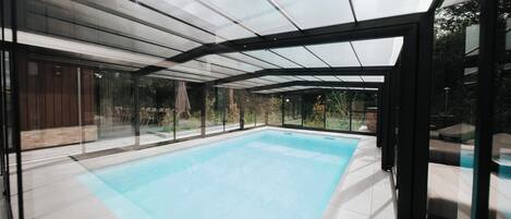Maison | Piscine | Piscine intérieure, piscine extérieure