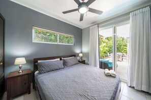 2 bedrooms, iron/ironing board, WiFi