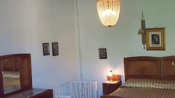 8 Schlafzimmer, WLAN, Bettwäsche