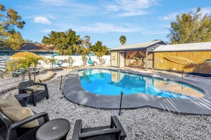 Outdoor pool, sun loungers