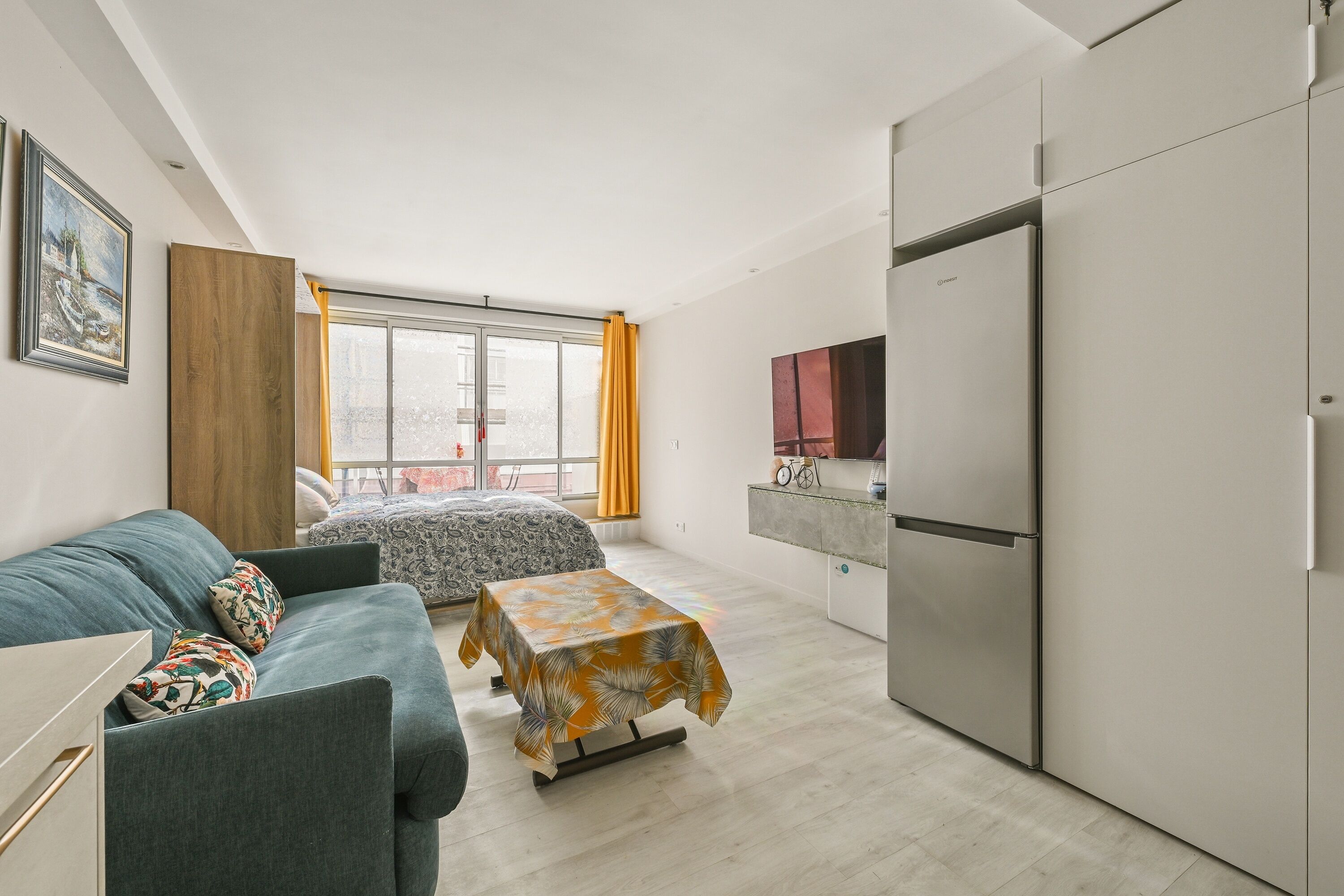 Fer et planche à repasser, Wi-Fi gratuit, draps fournis