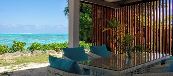 Fare Nalu - 2BR Beach Bungalow