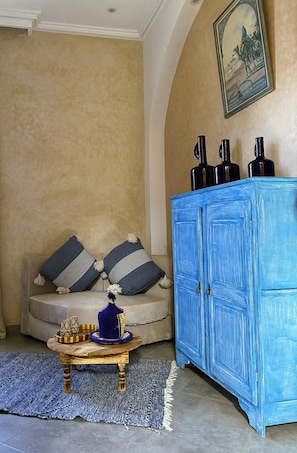 Comfort Room