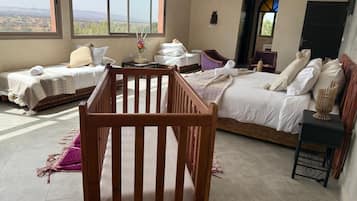 Deluxe Quadruple Room, Mountain View