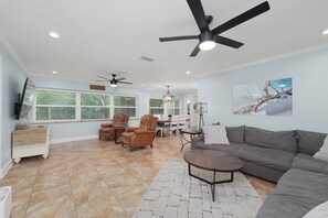 Smart TV - Intracoastal Escape at Channel Marker 16 (St. Augustine)