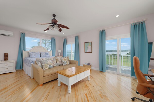 3 bedrooms, WiFi, bed sheets, wheelchair access - Intracoastal Escape at Channel Marker 16 (St. Augustine)