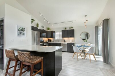 Mt. Sopris Vista, 360° Views, Fly Fishing!