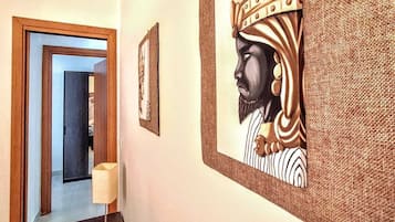 2 chambres, fer et planche à repasser, Wi-Fi, draps fournis