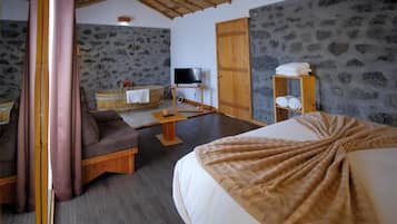 Villa, Courtyard View, Garden Area | Free WiFi