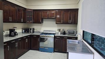 Microwave, oven, stovetop