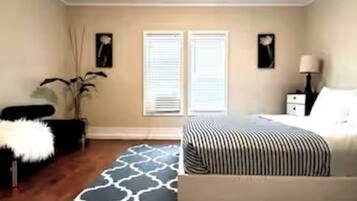 3 bedrooms, WiFi, bed sheets