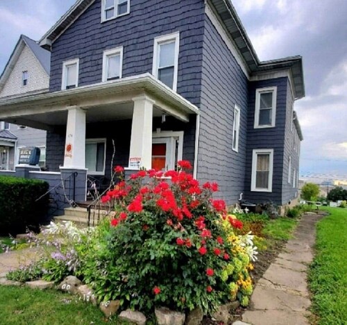 Perfect for Groups | 10BR Sleeps 26 by Falls & Fun