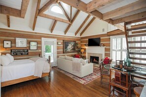 Villa (Multiple Bedrooms) | Interior