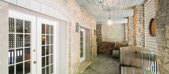 35 Acre Villa w/ Pool, Spa, Wine Cellar & Gym + Near Golf Club La Pearla Ranch by Avantstay