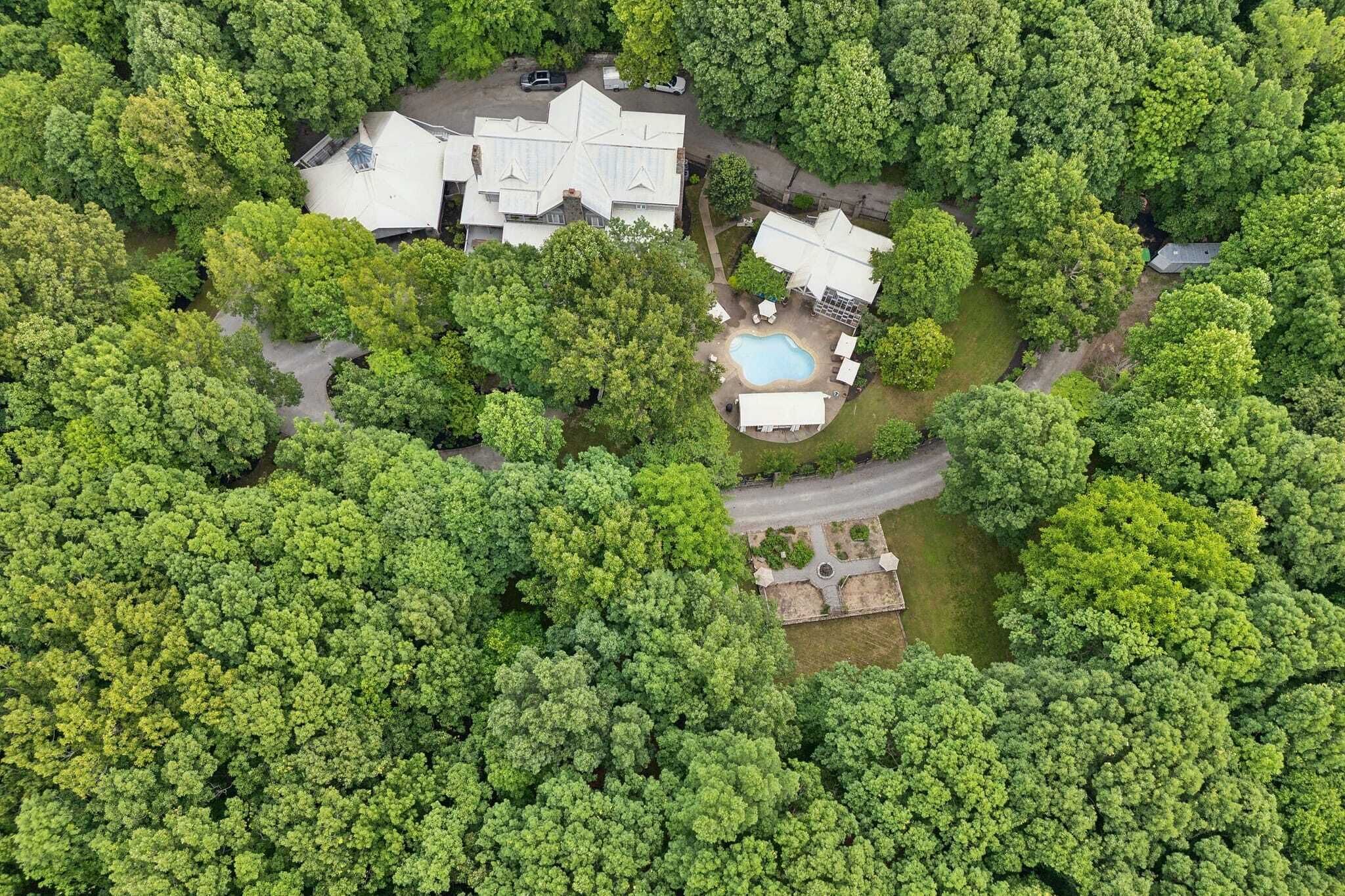 Villa (Multiple Bedrooms) | Front of property